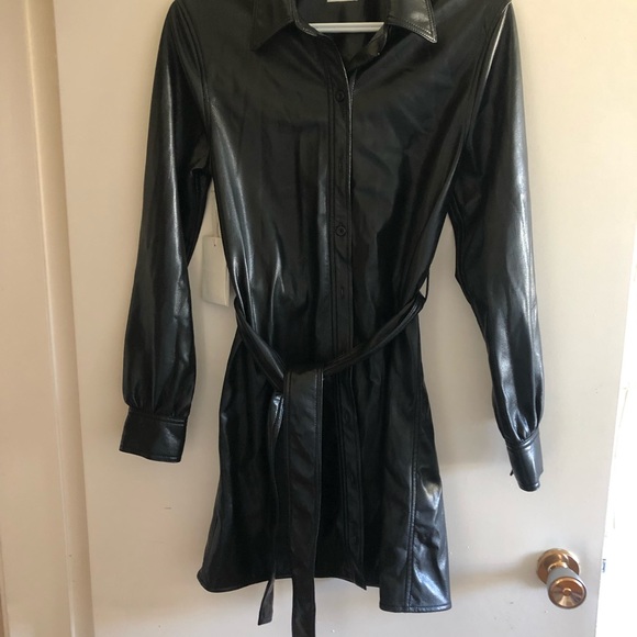 Wildred Vegan Dress - Picture 2 of 4